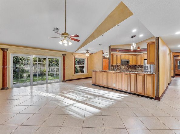 931 SW 150th Ave, Sunrise FL 33326