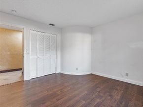 931 SW 150th Ave, Sunrise FL 33326