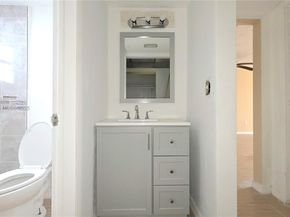 18900 NE 3rd Ct 520, Miami FL 33179