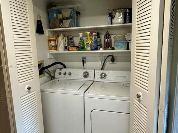 111 S Hollybrook Dr 107, Pembroke Pines FL 33025