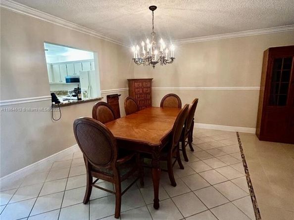 111 S Hollybrook Dr 107, Pembroke Pines FL 33025