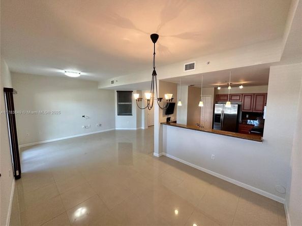 11202 NW 83rd St 104, Doral FL 33178