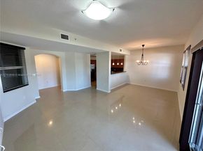 11202 NW 83rd St 104, Doral FL 33178