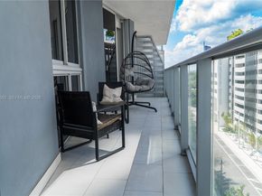 1010 SW 2nd Ave 606, Miami FL 33130