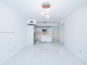1010 SW 2nd Ave 606, Miami FL 33130