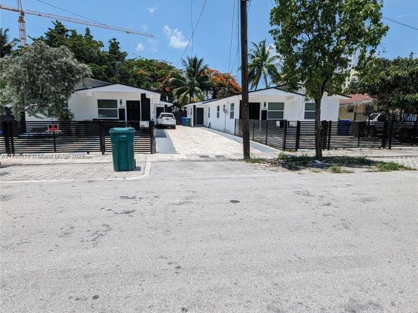 1441 NW 34th St, Miami FL 33142