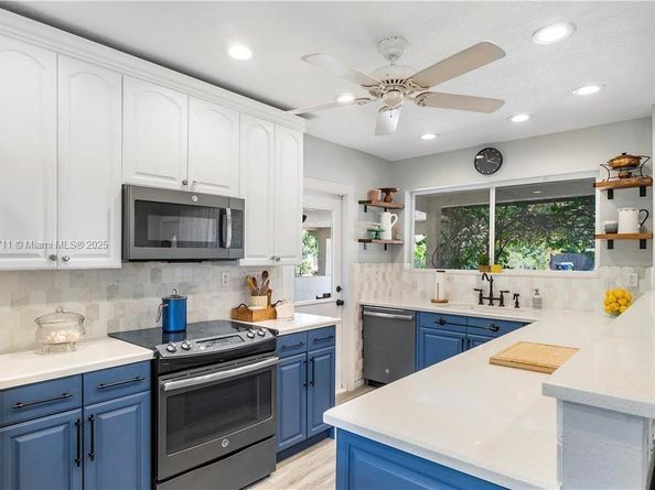 2365 SW 34th Way, Fort Lauderdale FL 33312