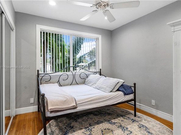 2365 SW 34th Way, Fort Lauderdale FL 33312