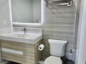 3000 S Ocean Dr 108, Hollywood FL 33019