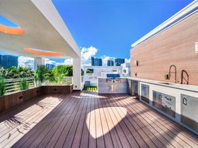 455 NE 39th St 202, Miami FL 33137