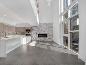 455 NE 39th St 202, Miami FL 33137