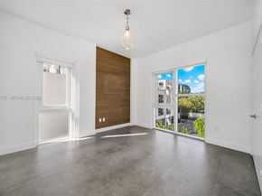 455 NE 39th St 202, Miami FL 33137