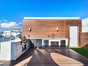 455 NE 39th St 202, Miami FL 33137