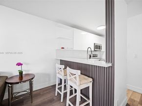 835 Twin Lakes Dr 30C, Coral Springs FL 33071