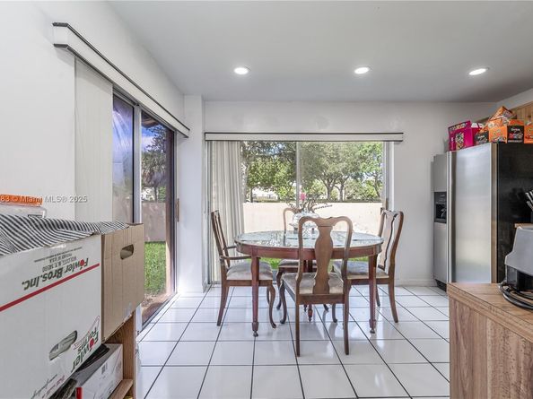 9591 W Heather Ln, Miramar FL 33025