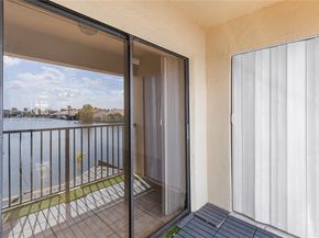 5580 W 26th Ct 209, Hialeah FL 33016