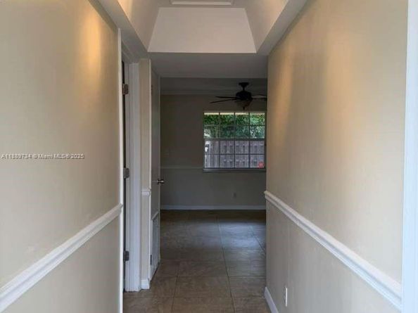 3024-1/2 NW 69th Ct 3D, Fort Lauderdale FL 33309