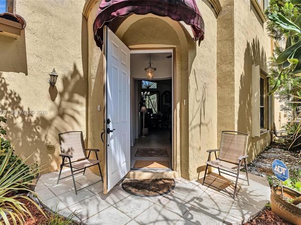 14044 SW 54th St, Miramar FL 33027