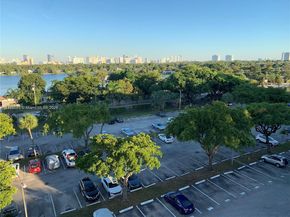 1770 NE 191st St 7001, Miami FL 33179