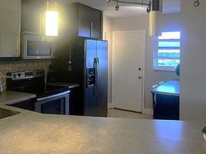 1770 NE 191st St 7001, Miami FL 33179