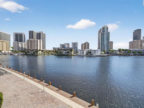 121 Golden Isles Dr 205, Hallandale Beach FL 33009