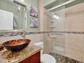 121 Golden Isles Dr 205, Hallandale Beach FL 33009