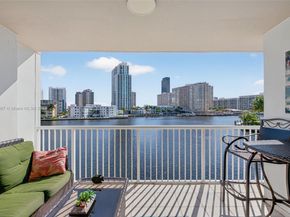 121 Golden Isles Dr 205, Hallandale Beach FL 33009