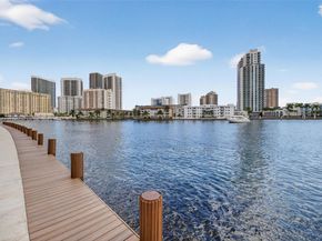 121 Golden Isles Dr 205, Hallandale Beach FL 33009