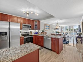 121 Golden Isles Dr 205, Hallandale Beach FL 33009