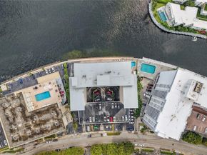 121 Golden Isles Dr 205, Hallandale Beach FL 33009