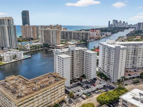 121 Golden Isles Dr 205, Hallandale Beach FL 33009