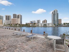 121 Golden Isles Dr 205, Hallandale Beach FL 33009