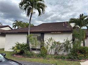 14945 SW 49th Ln 6G, Miami FL 33185