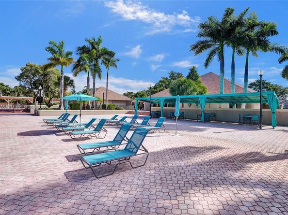 14945 SW 49th Ln 6G, Miami FL 33185