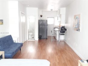 300 74th St 3, Miami Beach FL 33141
