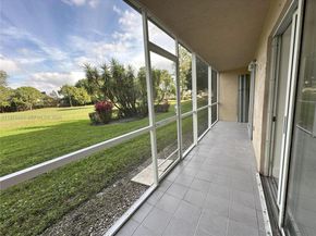 9470 Tangerine Pl 109, Davie FL 33324