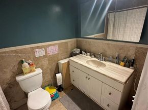 341 NW 147th St, Miami FL 33168