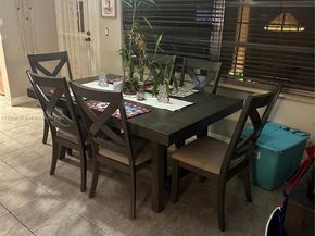 341 NW 147th St, Miami FL 33168