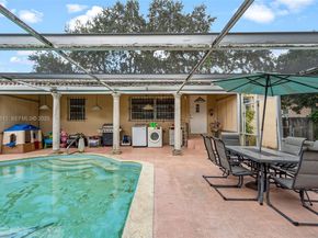 341 NW 147th St, Miami FL 33168