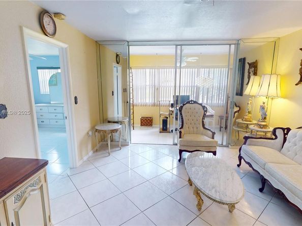 2801 N Pine Island Rd 103, Sunrise FL 33322