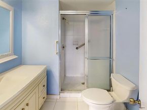 2801 N Pine Island Rd 103, Sunrise FL 33322