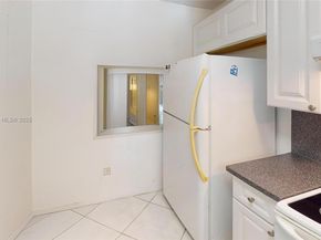 2801 N Pine Island Rd 103, Sunrise FL 33322