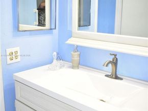 2801 N Pine Island Rd 103, Sunrise FL 33322