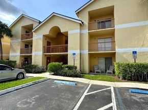7610 Westwood Dr 122, Tamarac FL 33321