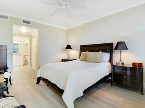 804 E Windward Way 618, Lantana FL 33462