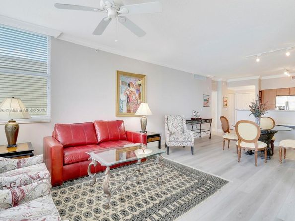 804 E Windward Way 618, Lantana FL 33462