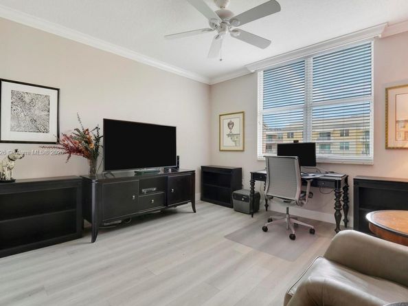 804 E Windward Way 618, Lantana FL 33462