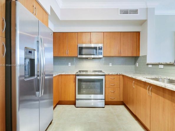 804 E Windward Way 618, Lantana FL 33462