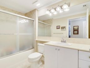 804 E Windward Way 618, Lantana FL 33462