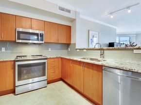 804 E Windward Way 618, Lantana FL 33462